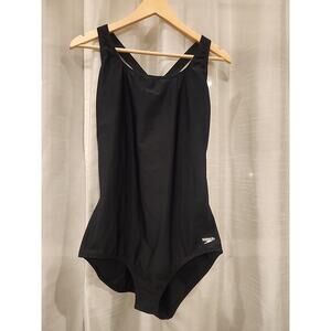EUC Speedo Women's Solid Conservative Chlorine Resistant Ultraback One Piece  16